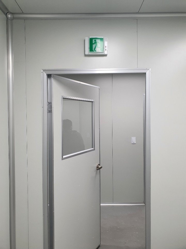 Cửa panel cho công nghiệp